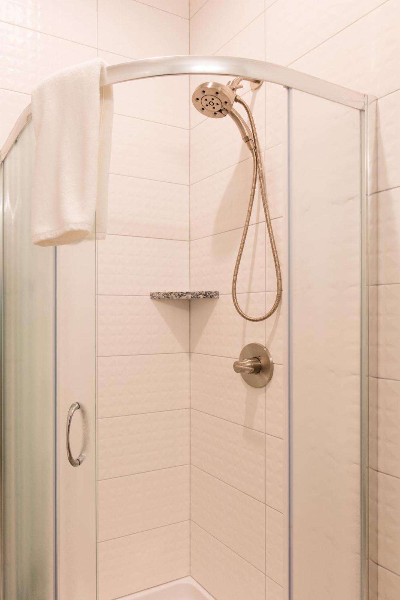 The Web Suites Friday Harbor Extérieur photo